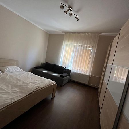 Vass Bor Vendeghaz Apartment Kiskoros Exterior foto